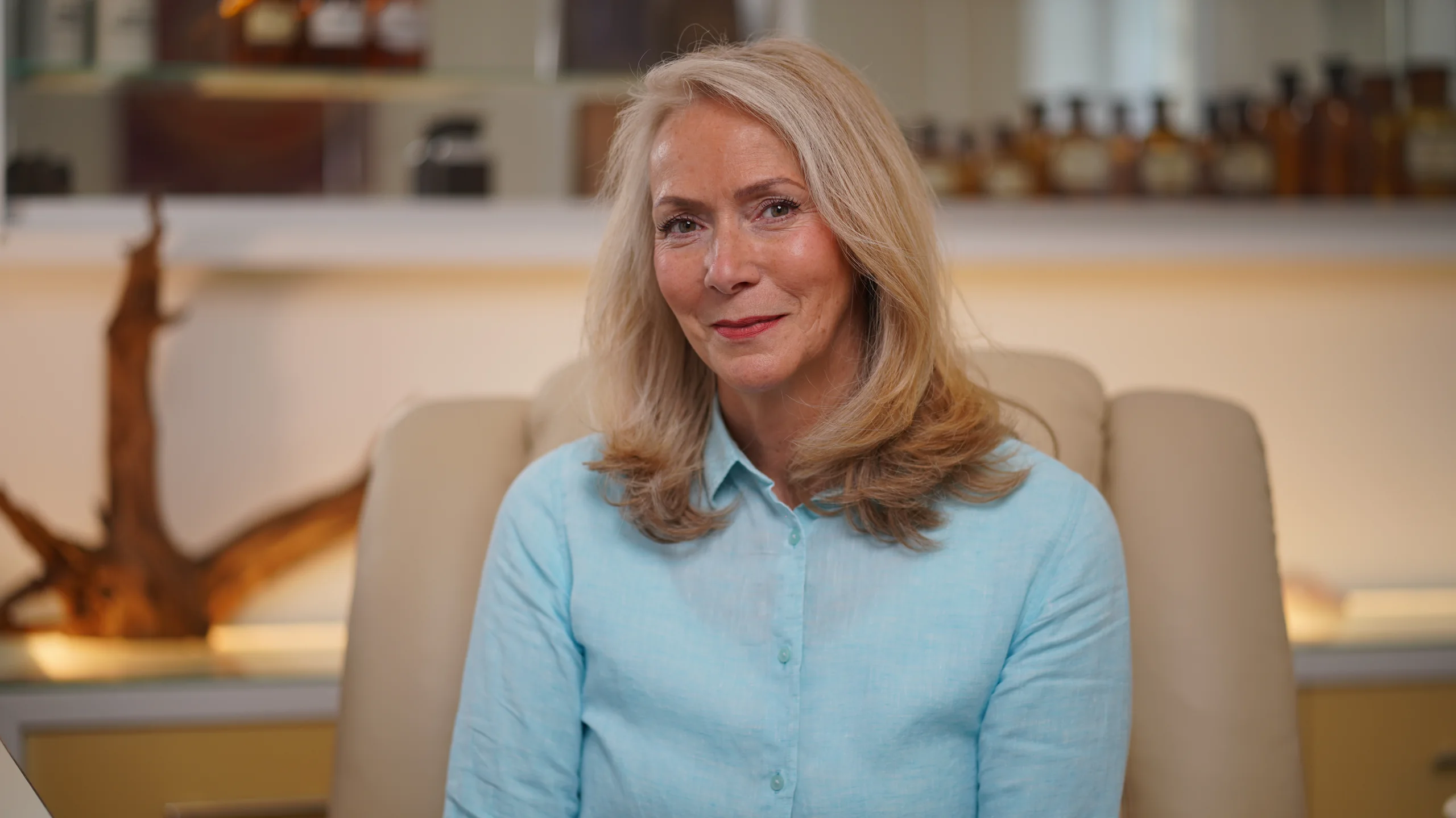 Ursula Ehrhorn in ihrer Berliner Praxis